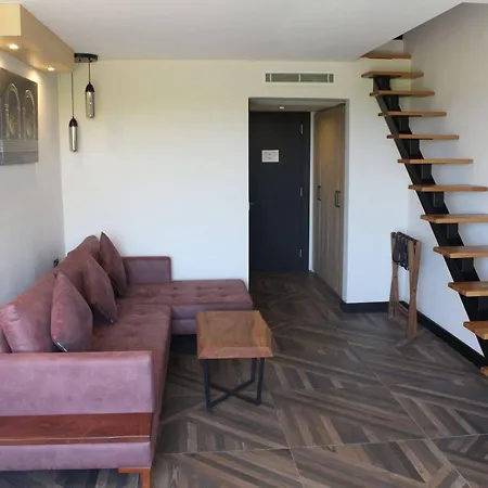 Ξενοδοχείο Royal Cesme (adults Only) 2*