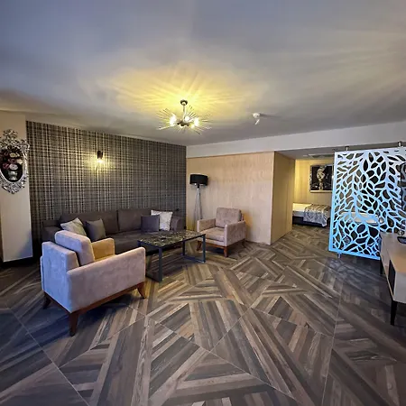 Royal Cesme (adults Only) Otel 2*